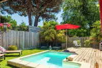 Villa Romance: Relaxation, Heated Pool, Private Spa, Bikes, and Wi-Fi - Wi-Fi