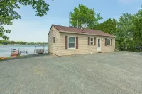 距雙子城一小時 帶碼頭; 2卧1衛 湖畔溫馨小屋 - Wi-Fi