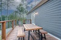 Spacious Mountain Retreat! Hot Tub, Game Room, Near Asheville - 3 Sao