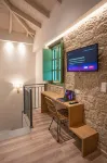 Olvio Suites - Parking