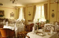 Logis l'Hermitage - ที่มีอ่างอาบน้ำ
