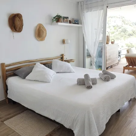 Thegoldsand Salions, Tossa de MarApartment in private cove.