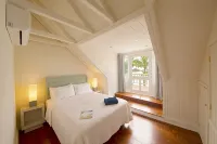 Harbourside house with private pool - amazing sea views! - 4 étoiles