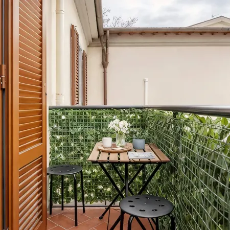 Paradise Apartment · Comfort & Private Parking