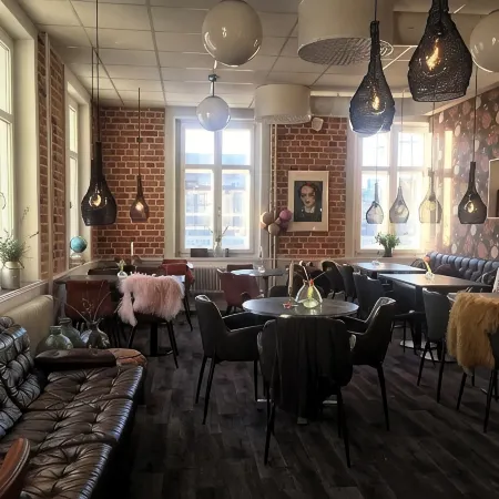 Livin Station Hotel
