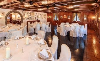 Swiss-Chalet Merlischachen - Romantik Schloss-Hotel am See