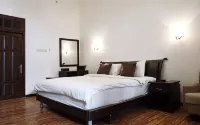 Bj. Perdana Hotel & Resort - parking