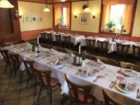 Gasthof Rotes Roß Hotels in WeiBenstadt