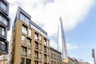 Viridian Apartments in London Bridge Serviced Apartments - 118 Tooley Street