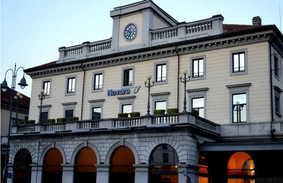 斯塔茲昂內酒店