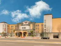 Fairfield Inn & Suites San Francisco Airport/Millbrae Hotels in Millbrae