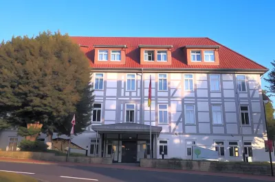 Parkhotel Bad Rehburg Hotels near Schloss Stadthagen