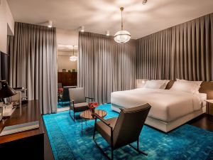 Lear Sense - Experience Luxury Hotel