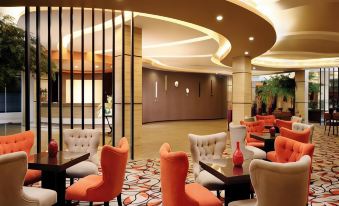 Solo Paragon Hotel & Residence