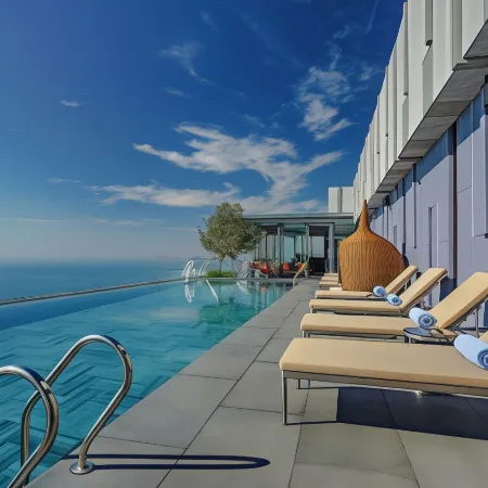 Le Sands Oceanfront Danang Hotel