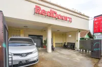 RedDoorz Syariah near Exit Toll Ciawi Hotel dekat Puncak Bogor