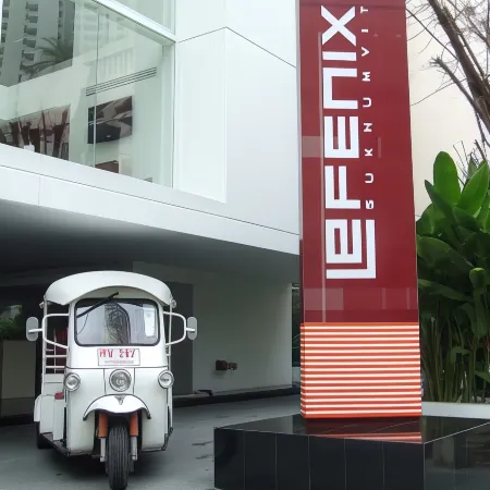 Le Fenix Sukhumvit 11 Bangkok Отели рядом с достопримечательностью «Район Нана»