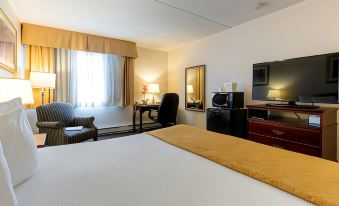 Travelodge by Wyndham Ottawa East