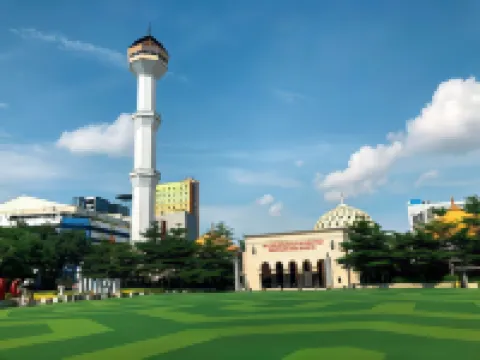 My Rooms at Paskal Hypersquare Hotels in Andir