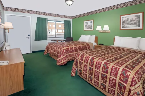 Knights Inn Ottawa