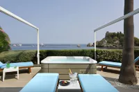 La Plage Resort - Romantic