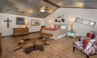 Vineyard Trail Cottages- Adults Only Các khách sạn ở Stonewall