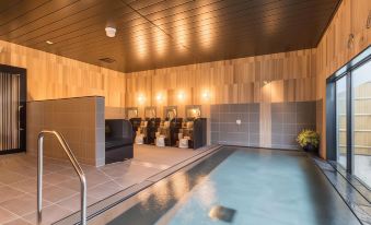 Hotel Route-Inn Grand Muroran - Housity