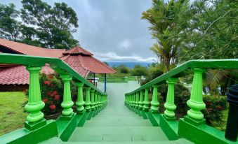 Arenal Waterfall Lodge