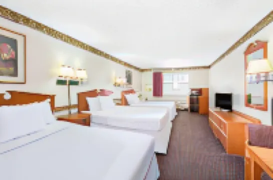 馬歇爾溫德姆戴斯套房飯店