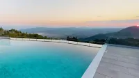 Valeni Boutique Hotel & Spa - Uima-altaat
