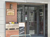 Hostal Can Massot Hotel dekat Magma - Centro Termal