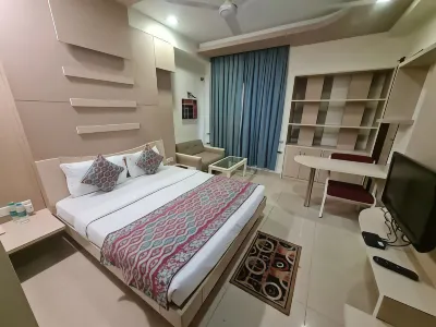 Hotel Apna Palace Các khách sạn ở Jamburdi Hapsi