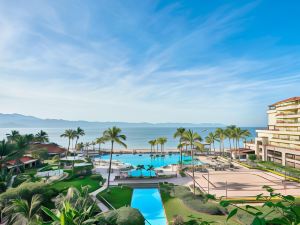 Marriott Puerto Vallarta Resort & Spa