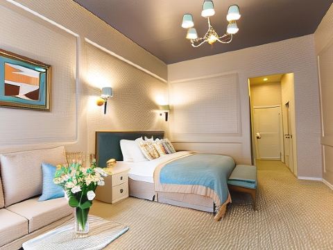Xander Hotel