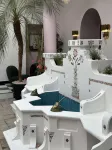 Holt's Casa de Mi Independencia