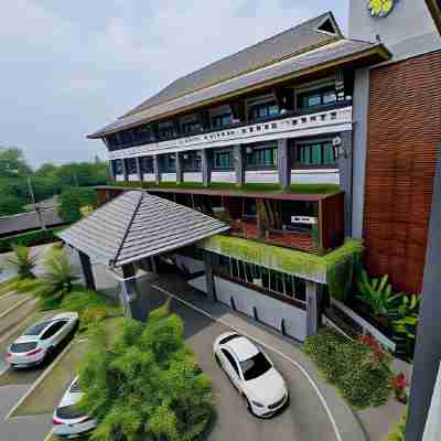 納迪10號度假酒店 Hotel Exterior