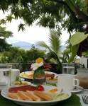 Baywalk Suites Batangas Hotel di Laurel
