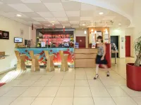 Ibis Pau Centre
