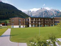 Travel Charme Bergresort Werfenweng Hotels near Alpincenter Gastein