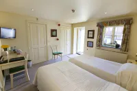 The Talbot Inn Hotels in Stratton