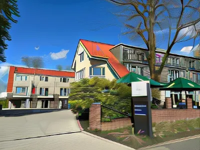 Hotel Schöne Aussicht Hotels near Burganlage "Siebethsburg"