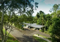Atherton Hinterland Motel Hotels in Yungaburra