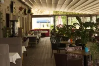 Vego Hotel - breakfast