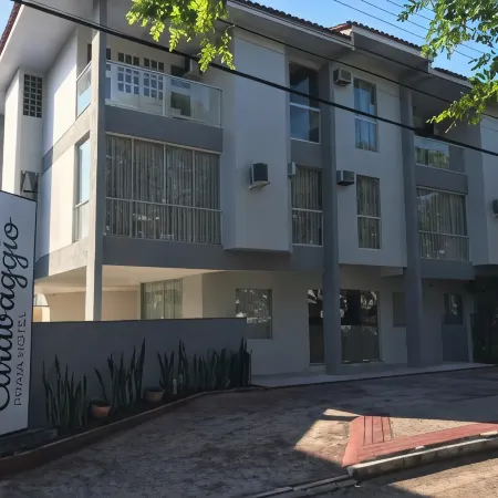 Caravaggio Praia Hotel