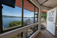Depe Dene Lakeside Resort - Mountain view
