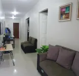 Melon Transient House Hotels in Magalang