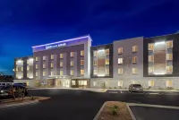 Everhome Suites Glendale Sports Entertainment District Hotels near Thaku's Mens Wear