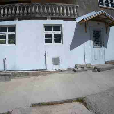Jem Gems Hotel Exterior