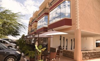 Mara Frontier Hotel
