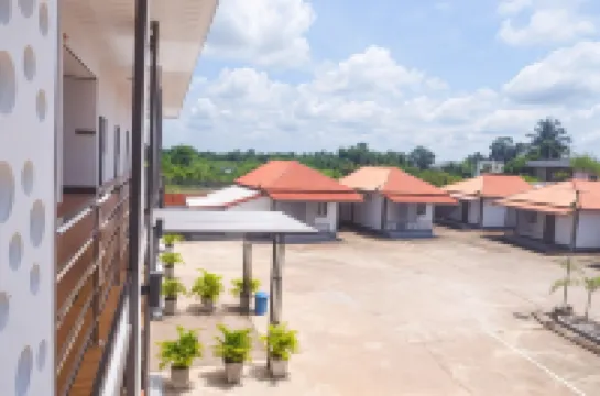 โรงแรมดีดี แกรนด์ โรงแรมในอำเภอ เซกา